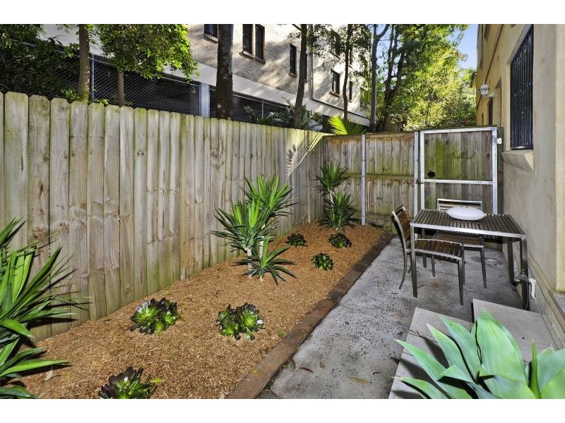 2/27 Berwick Street, Coogee NSW 2034