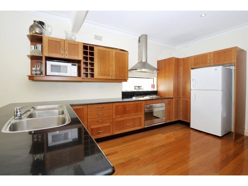 7 Brown Avenue, Botany NSW 2019