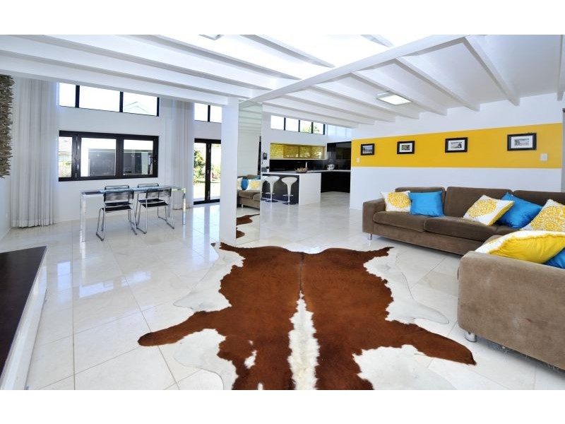 7 Burke Street, Chifley NSW 2036