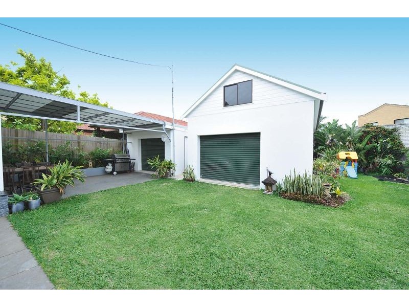 7 Burke Street, Chifley NSW 2036