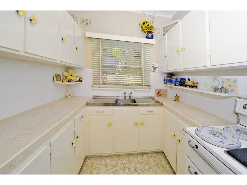 23 Warburton Street, Chifley NSW 2036