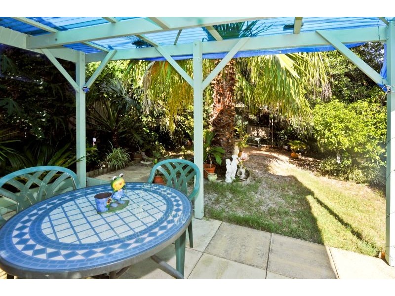 23 Warburton Street, Chifley NSW 2036