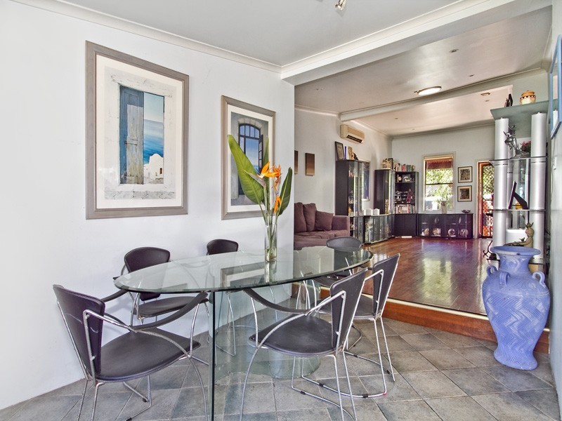 7 Edgehill Ave, Botany NSW 2019