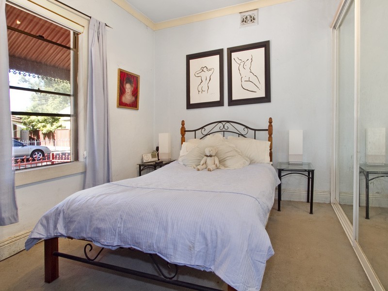 7 Edgehill Ave, Botany NSW 2019