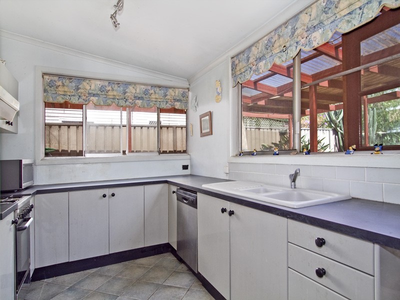 7 Edgehill Ave, Botany NSW 2019