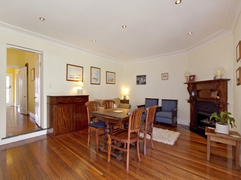 6 Hicks Avenue, Mascot NSW 2020