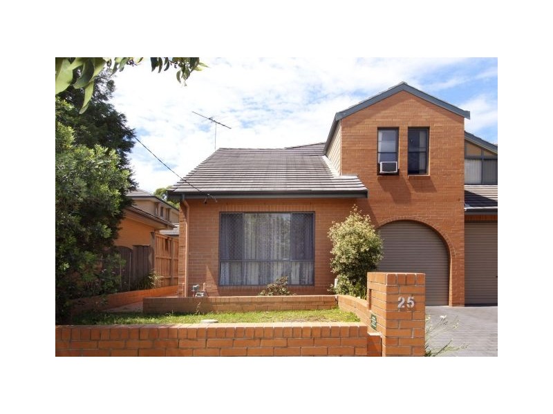 25  Nurla Crescent, Little Bay NSW 2036