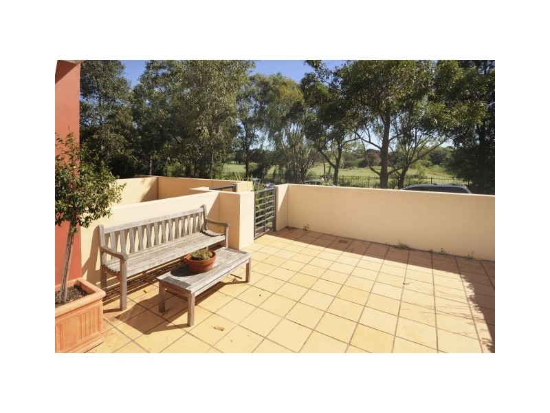 43/15  Begonia St, Pagewood NSW 2035