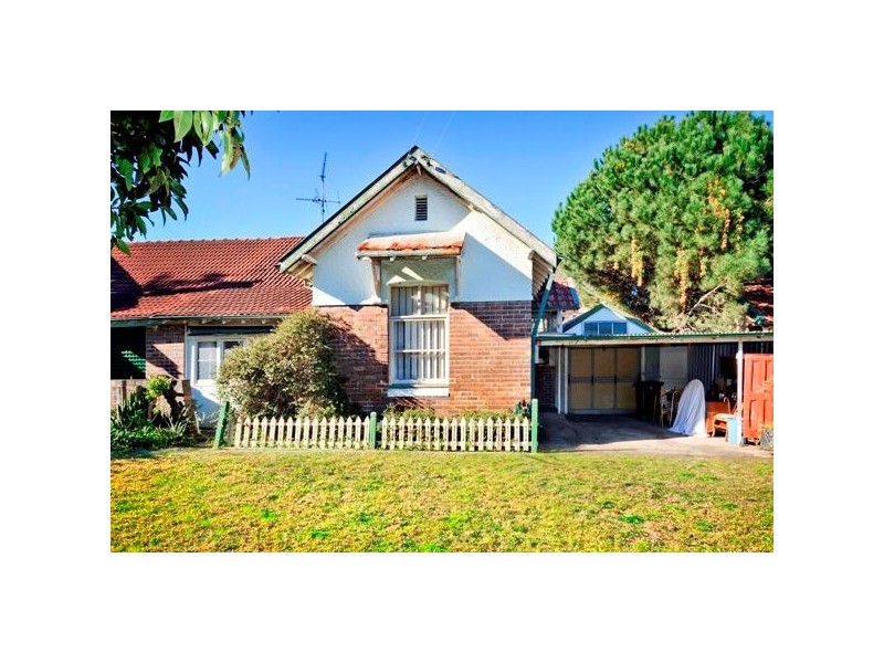 12 Endeavour Rd, Daceyville NSW 2032