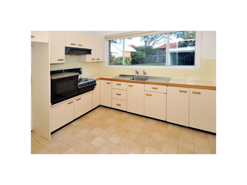 11 Donovan Ave, Maroubra NSW 2035