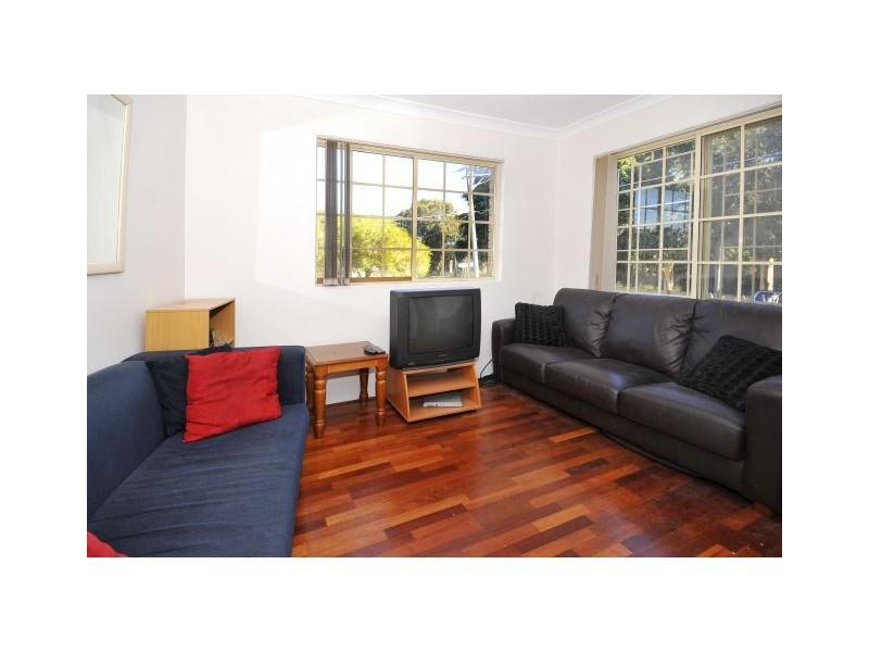 8/2C  Folkestone Parade, Botany NSW 2019