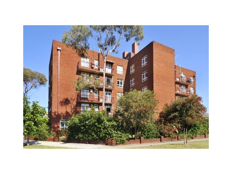 22/5  McKeon St, Maroubra NSW 2035