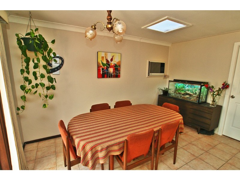 31 Leamington Road, Oak Flats NSW 2529