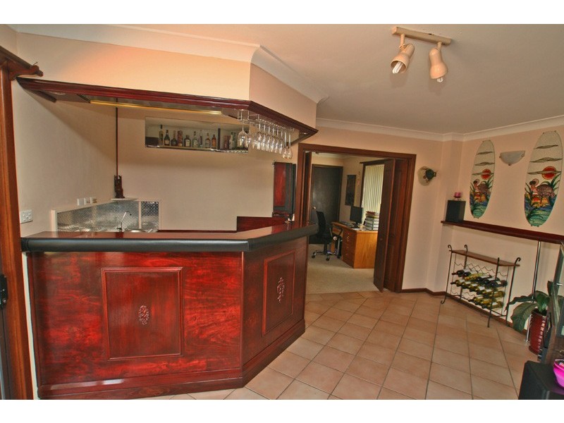 31 Leamington Road, Oak Flats NSW 2529