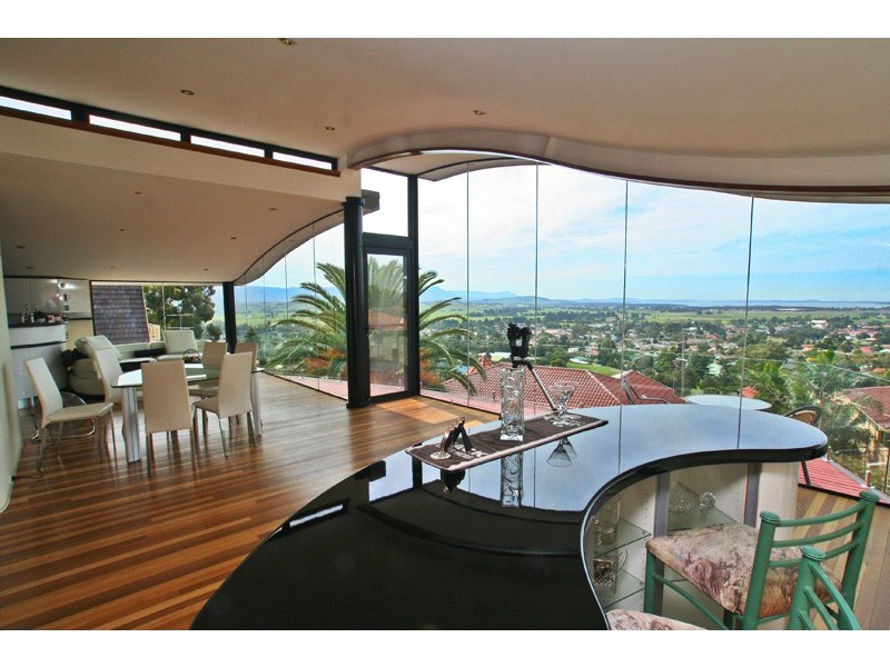 51 Scenic Crescent, Albion Park NSW 2527