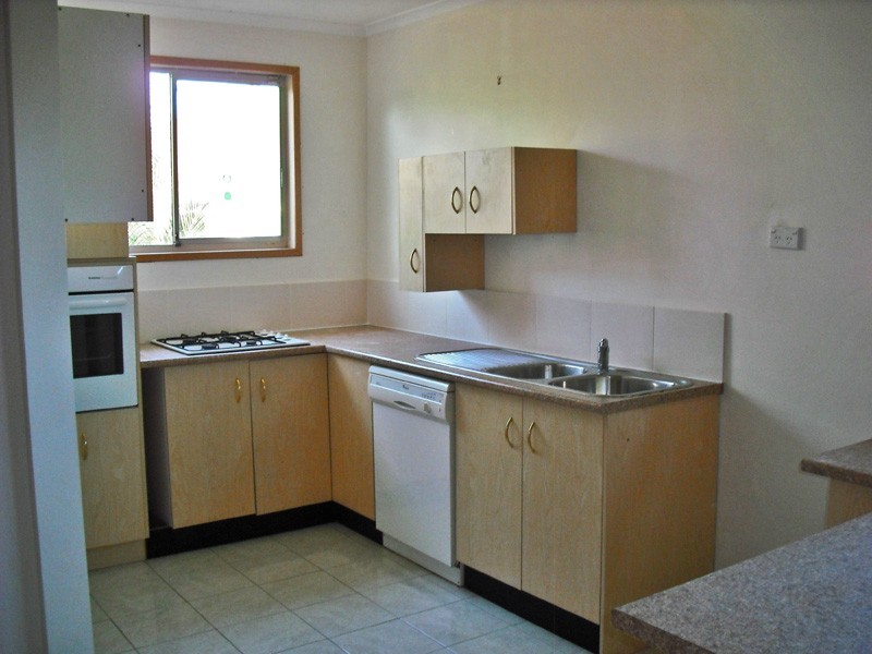 26 Cambridge Avenue, Dapto NSW 2530