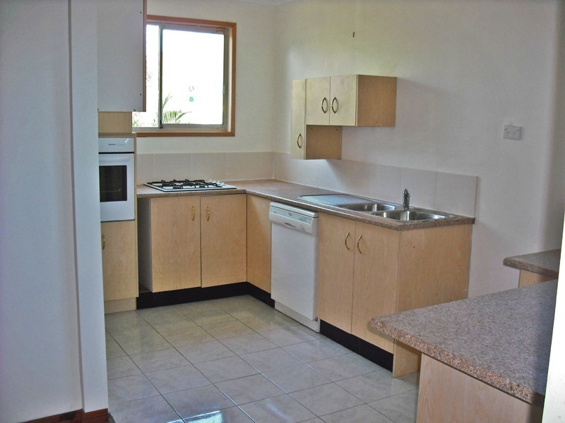 26 Cambridge Avenue, Dapto NSW 2530