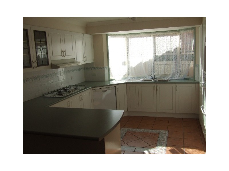 73 Jarrah Way, Albion Park Rail NSW 2527