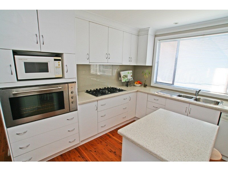 81 Barton Drive, Kiama Downs NSW 2533