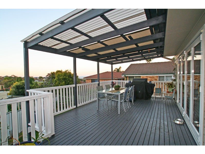 81 Barton Drive, Kiama Downs NSW 2533