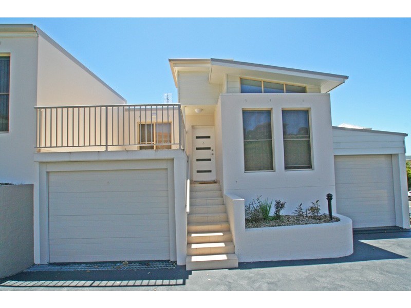 Villa 3 / 31  Osborne Street, Gerringong NSW 2534