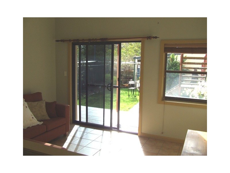 63 River Road, Shoalhaven Heads NSW 2535