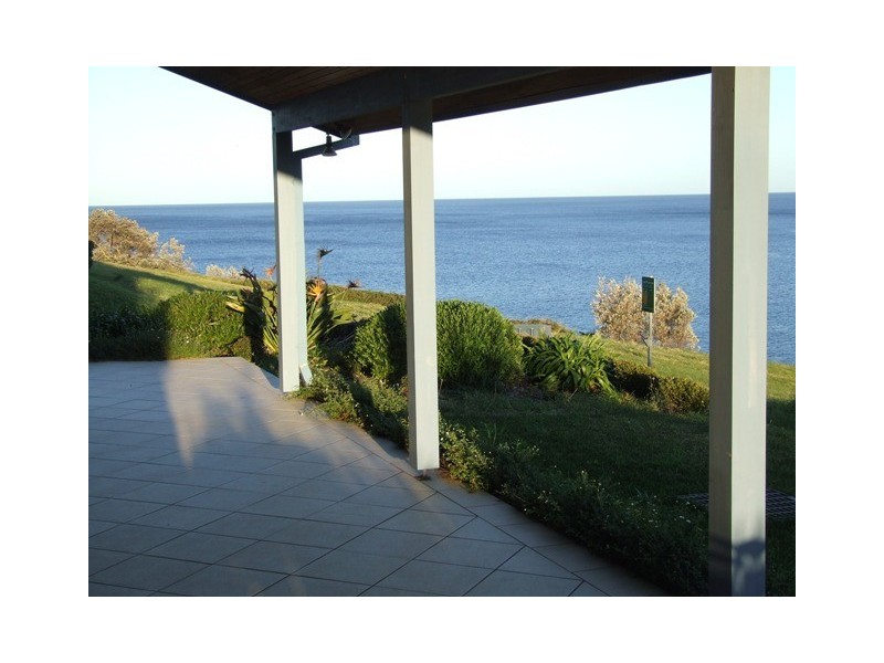 2/93 Tingira Crescent, Kiama NSW 2533