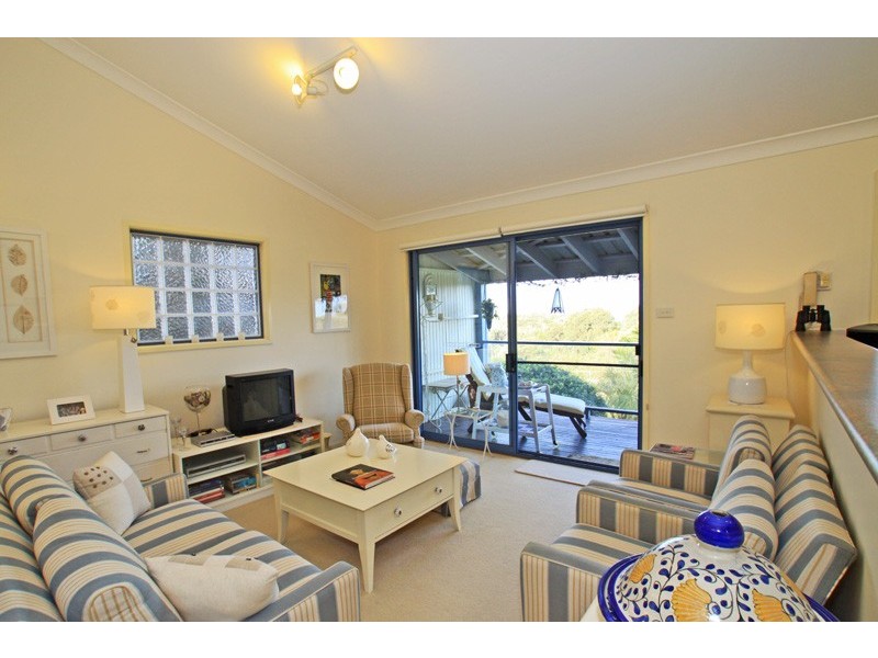 1 / 50  Cathedral Rocks Avenue, Kiama Downs NSW 2533