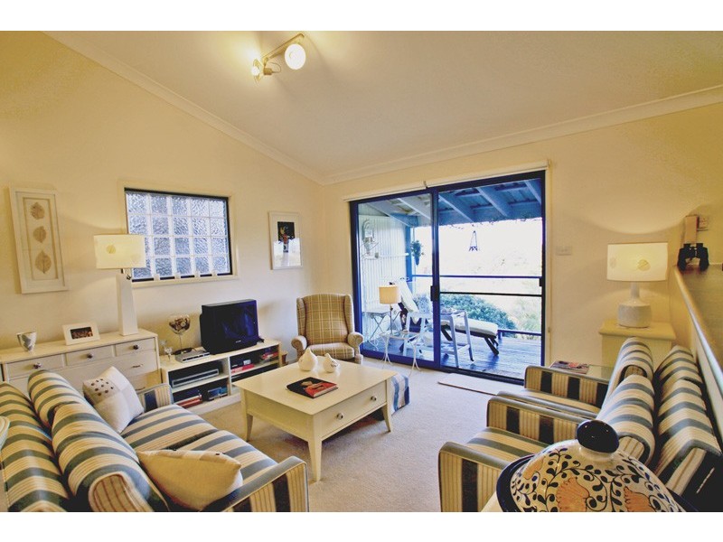 1 / 50  Cathedral Rocks Avenue, Kiama Downs NSW 2533