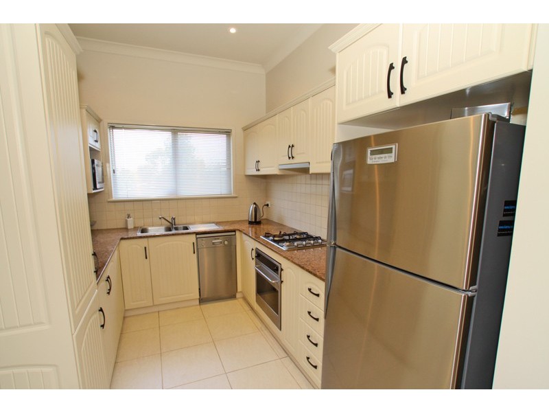 4 / 31 South Kiama Drive, Kiama Heights NSW 2533