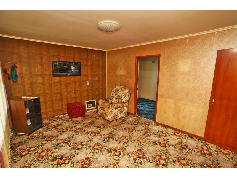 18 Spofforth Street, Warilla NSW 2528