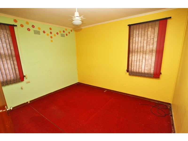 18 Spofforth Street, Warilla NSW 2528
