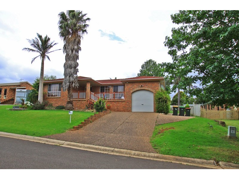 8 Tate Place, Jamberoo NSW 2533