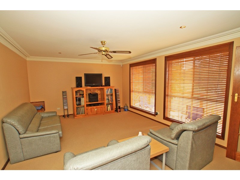 8 Tate Place, Jamberoo NSW 2533