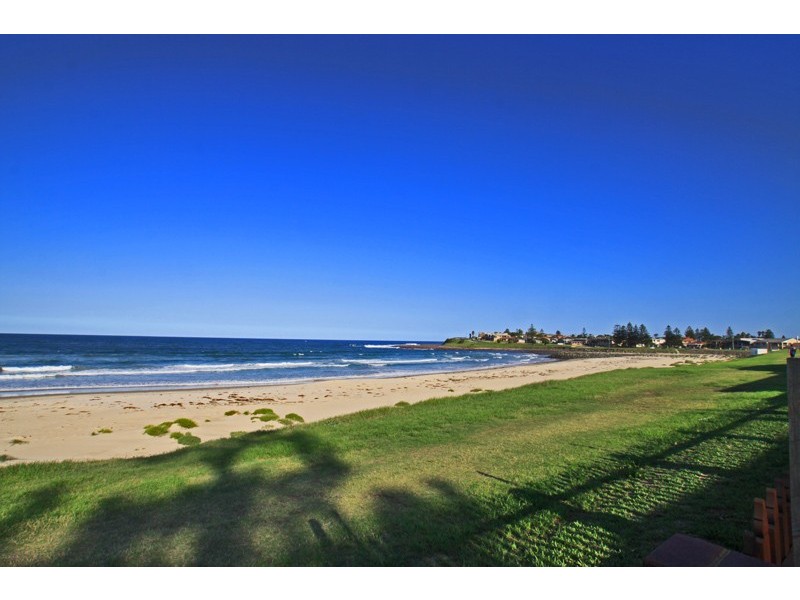 99 Little Lake Crescent, Warilla NSW 2528