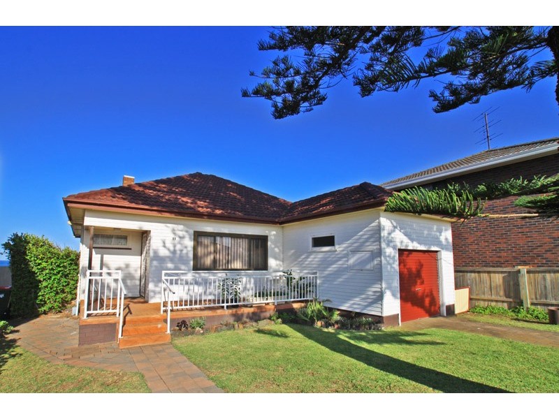 99 Little Lake Crescent, Warilla NSW 2528