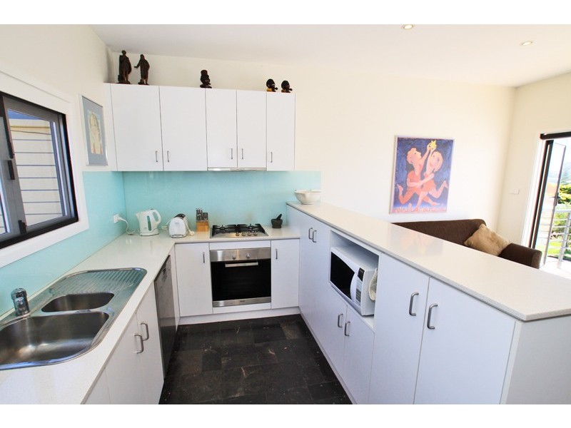 20 Gwinganna Avenue, Kiama NSW 2533