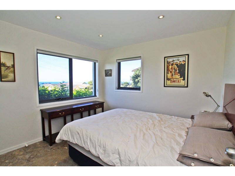 20 Gwinganna Avenue, Kiama NSW 2533