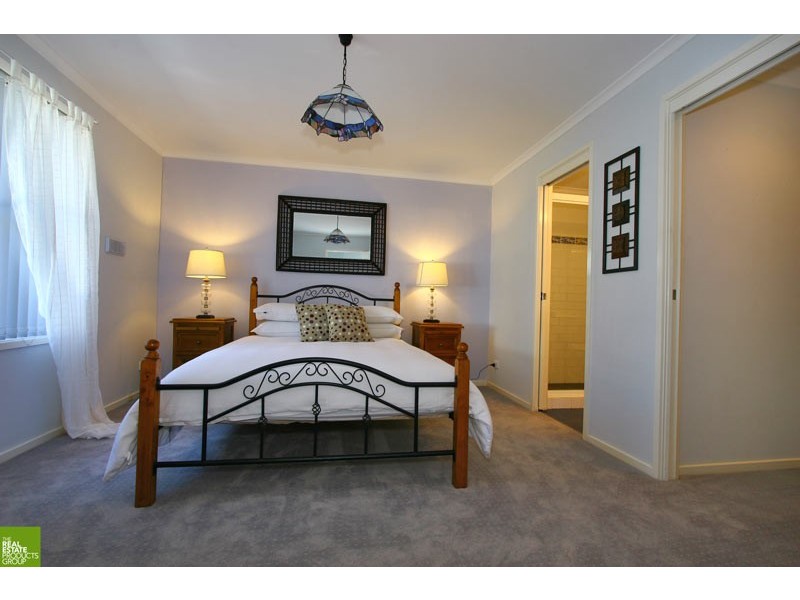 2 / 18 Bourrool Lane, Kiama NSW 2533