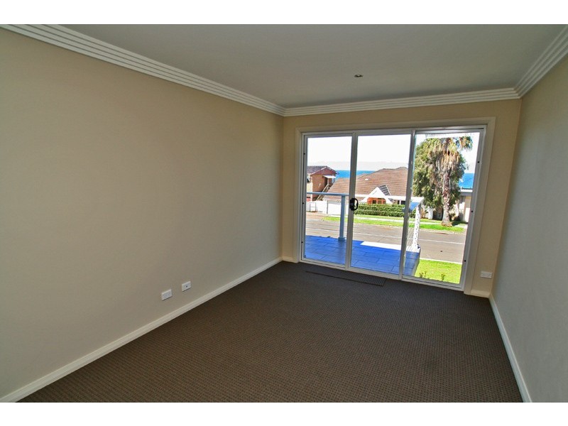 2 Kiarama Avenue, Kiama Downs NSW 2533