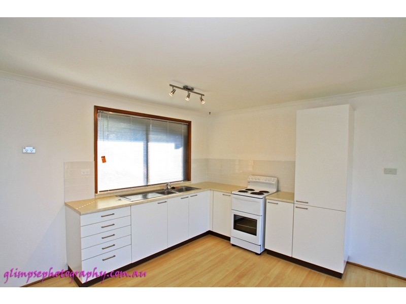 18 Anembo Ave, Kiama Heights NSW 2533