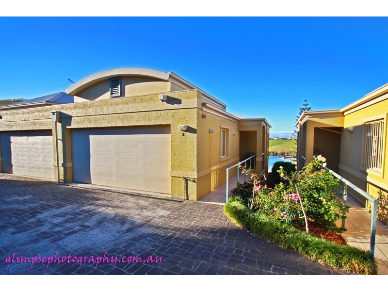2 / 28 Kaleula Crescent, Kiama NSW 2533