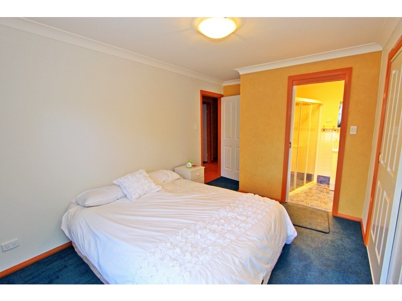 30 Noorinan Street, Kiama NSW 2533