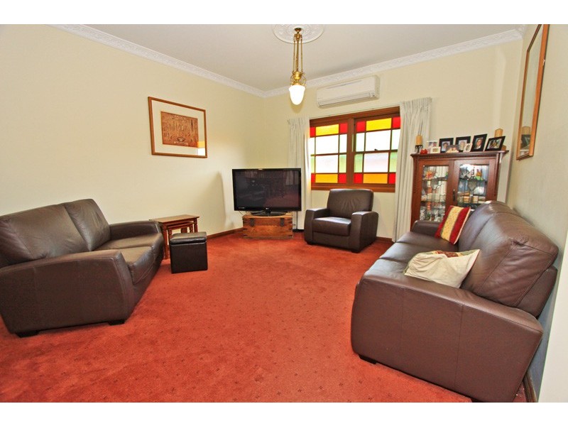 18 Ironbark Crescent, Kiama Downs NSW 2533