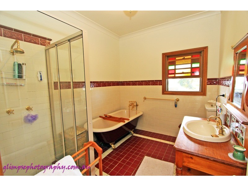 18 Ironbark Crescent, Kiama Downs NSW 2533