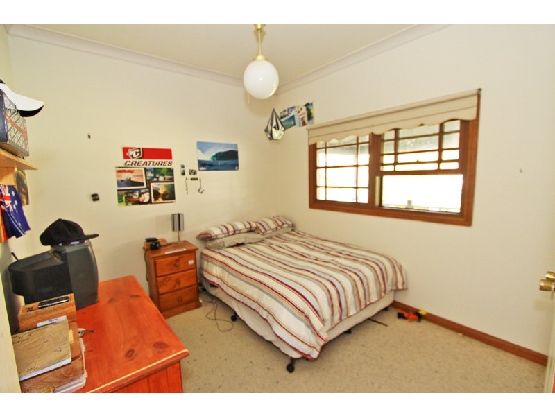 18 Ironbark Crescent, Kiama Downs NSW 2533