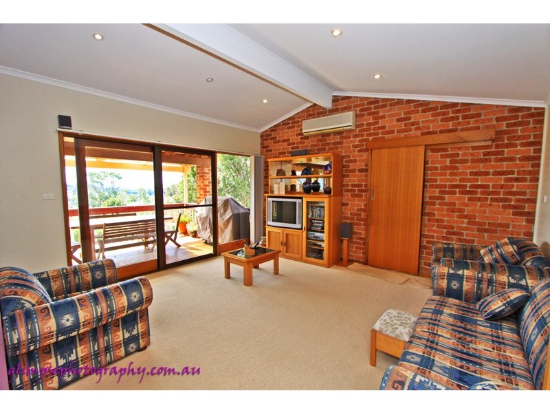 21 Alexander Avenue, Kiama Downs NSW 2533