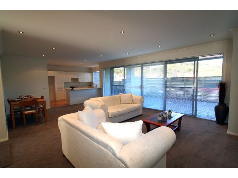 78 – 80  South Kiama Drive, Kiama NSW 2533