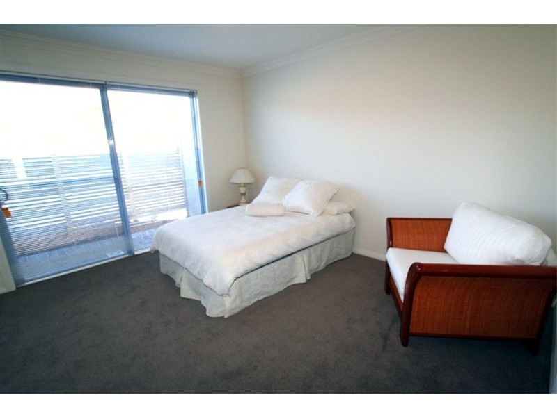 78 – 80  South Kiama Drive, Kiama NSW 2533