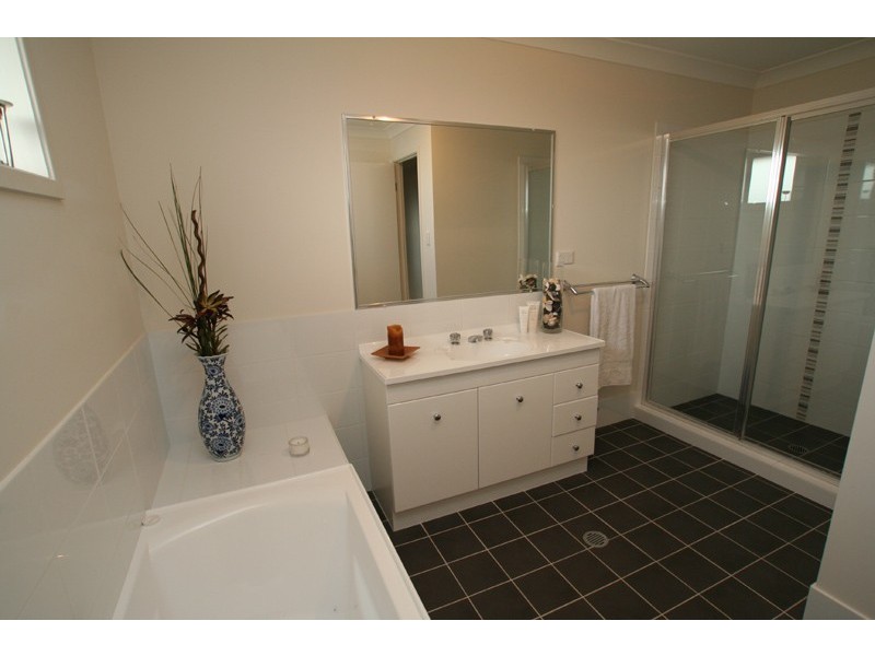 13  Eugene Street, Kiama NSW 2533